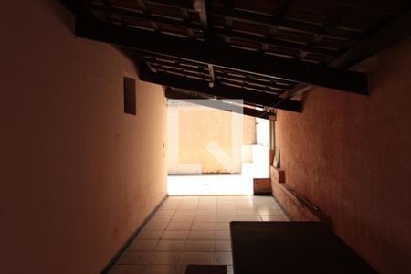 Casa à venda com 130m², 3 quartos e 6 vagasÁrea Externa