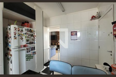 Apartamento à venda com 96m², 3 quartos e 2 vagasCozinha
