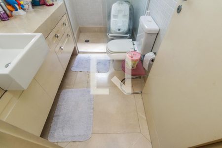 Apartamento à venda com 214m², 3 quartos e 3 vagas Apartamento à venda com 214m², 3 quartos e 3 vagasBanheiro 2 - Suíte