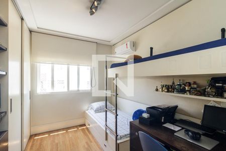 Apartamento à venda com 214m², 3 quartos e 3 vagas Apartamento à venda com 214m², 3 quartos e 3 vagasQuarto 3 - Suíte