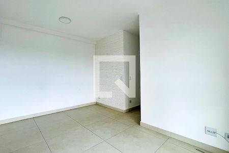 Apartamento à venda com 62m², 2 quartos e 1 vagaSala