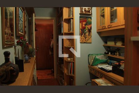 Apartamento à venda com 111m², 4 quartos e 1 vagaEscritório