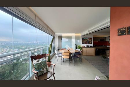 Varanda de apartamento à venda com 2 quartos, 105m² em Pinheiros, São Paulo