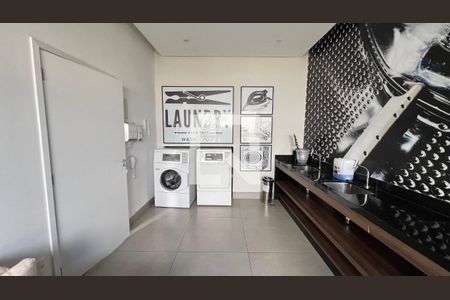 Apartamento à venda com 105m², 2 quartos e 2 vagasLavanderia
