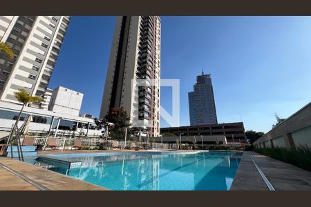 Apartamento à venda com 105m², 2 quartos e 2 vagasPiscina