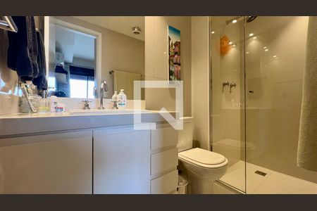 Apartamento à venda com 105m², 2 quartos e 2 vagasBanheiro da Suíte 1