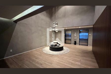 Apartamento à venda com 105m², 2 quartos e 2 vagasHall de entrada