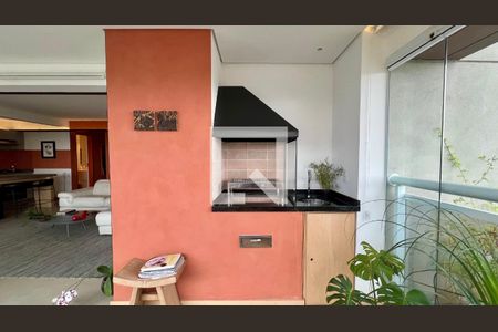 Varanda de apartamento à venda com 2 quartos, 105m² em Pinheiros, São Paulo