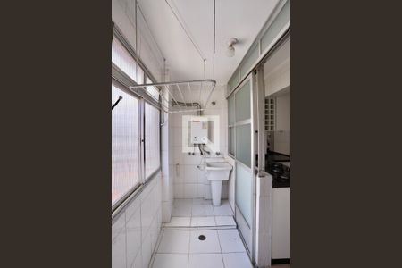 Apartamento à venda com 88m², 3 quartos e 1 vaga Apartamento à venda com 88m², 3 quartos e 1 vagaLavanderia