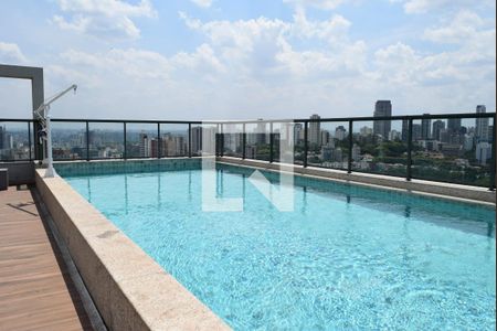 Studio para alugar com 27m², 1 quarto e sem vagaPiscina