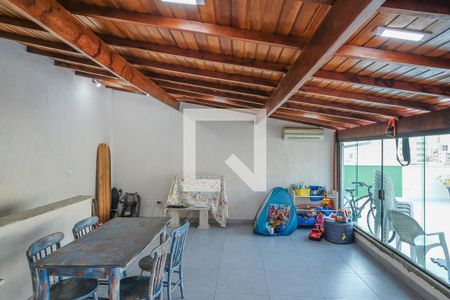 Apartamento à venda com 180m², 3 quartos e 1 vagaCobertura