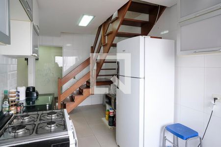 Apartamento à venda com 180m², 3 quartos e 1 vagaCozinha
