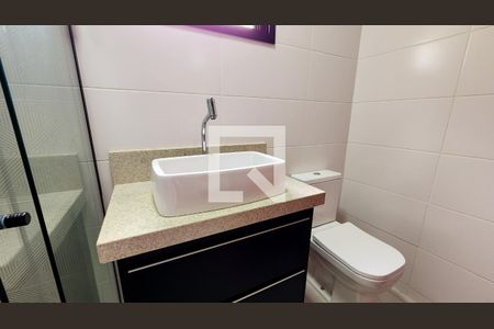 Casa à venda com 259m², 3 quartos e 2 vagasBanheiro do Quarto 2