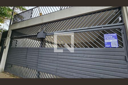 Casa à venda com 259m², 3 quartos e 2 vagasFachada/Placa