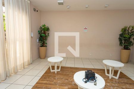 Apartamento à venda com 44m², 2 quartos e 1 vaga Apartamento à venda com 44m², 2 quartos e 1 vagaÁrea comum - Salão de festas infantil