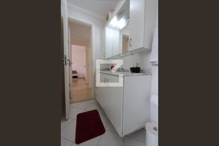 Casa de condomínio para alugar com 150m², 3 quartos e 2 vagasBanheiro da Suíte