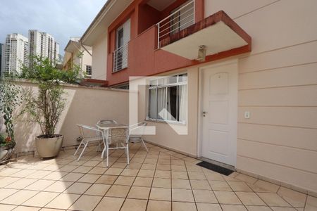 Casa de condomínio para alugar com 150m², 3 quartos e 2 vagasVaranda social