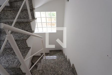 Casa de condomínio para alugar com 150m², 3 quartos e 2 vagasAcesso interno da garagem