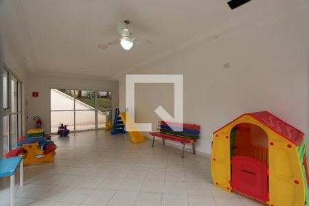 Casa de condomínio para alugar com 150m², 3 quartos e 2 vagasÁrea comum - Brinquedoteca
