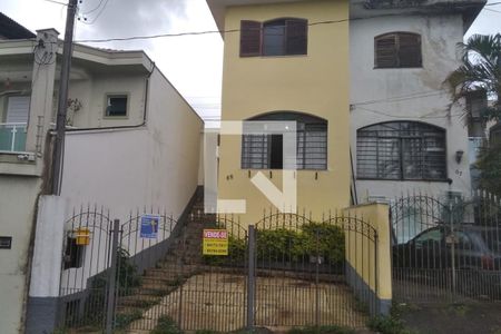 Casa para alugar com 180m², 3 quartos e 2 vagasFachada