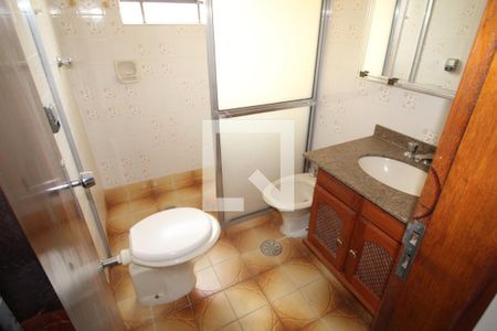 Casa para alugar com 180m², 3 quartos e 2 vagasBanheiro 1