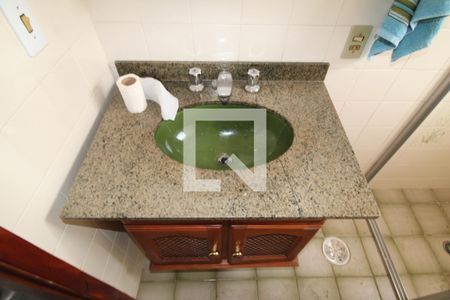 Casa para alugar com 180m², 3 quartos e 2 vagasBanheiro 2