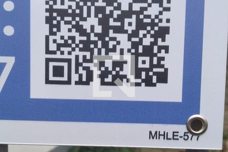 Casa para alugar com 180m², 3 quartos e 2 vagasFachada