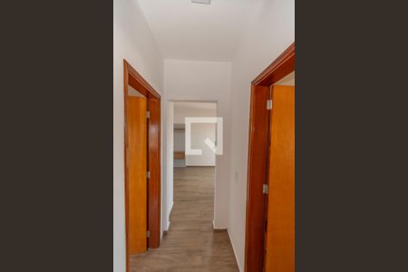 Apartamento para alugar com 75m², 2 quartos e 2 vagas Apartamento para alugar com 75m², 2 quartos e 2 vagasCorredor