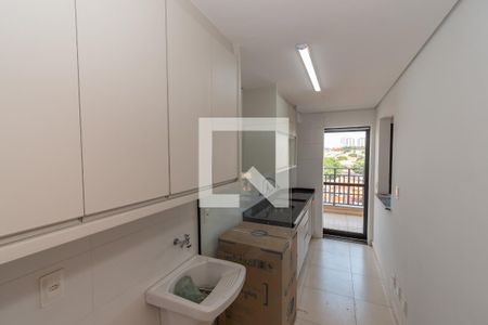Apartamento para alugar com 75m², 2 quartos e 2 vagas Apartamento para alugar com 75m², 2 quartos e 2 vagasCozinha e Área de Serviço