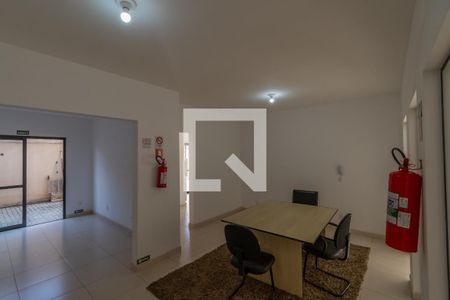 Apartamento para alugar com 75m², 2 quartos e 2 vagas Apartamento para alugar com 75m², 2 quartos e 2 vagasÁrea comum - Sala de Reuniões