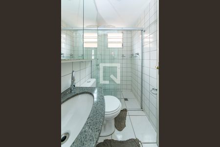 Apartamento para alugar com 57m², 3 quartos e 1 vagaBanheiro Social