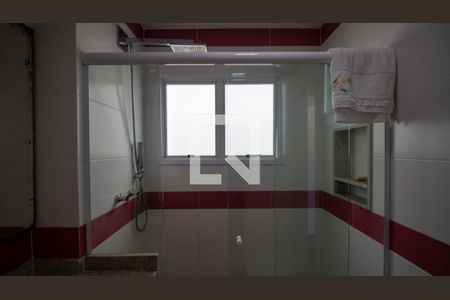 Casa de condomínio à venda com 289m², 5 quartos e 3 vagas Casa de condomínio à venda com 289m², 5 quartos e 3 vagasBanheiro da Suíte 4