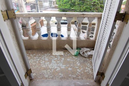 Casa para alugar com 149m², 2 quartos e 1 vaga Casa para alugar com 149m², 2 quartos e 1 vagaVaranda