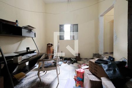 Casa à venda com 700m², 4 quartos e 1 vagaQuarto