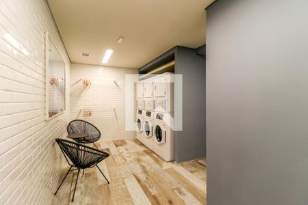 Studio para alugar com 25m², 1 quarto e sem vaga Studio para alugar com 25m², 1 quarto e sem vagaÁrea comum - Lavanderia