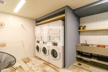 Studio para alugar com 25m², 1 quarto e sem vaga Studio para alugar com 25m², 1 quarto e sem vagaÁrea comum - Lavanderia