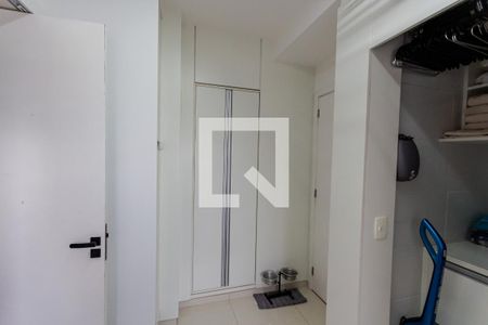 Apartamento à venda com 121m², 3 quartos e 2 vagasÁrea de Serviço