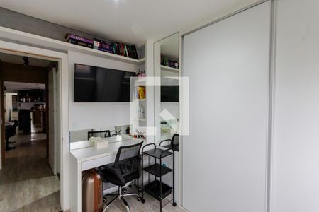 Apartamento à venda com 121m², 3 quartos e 2 vagasSuíte 2