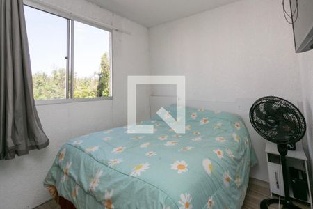 Quarto 1 de apartamento para alugar com 2 quartos, 45m² em Mário Quintana, Porto Alegre