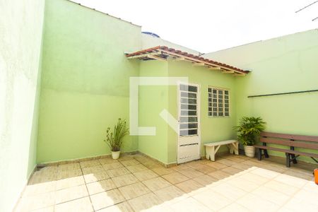 Casa à venda com 160m², 3 quartos e 2 vagasQuintal