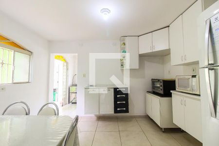 Casa à venda com 160m², 3 quartos e 2 vagasCozinha