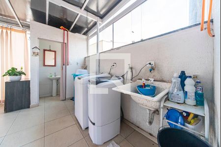 Apartamento para alugar com 110m², 2 quartos e 1 vagaÁrea de Serviço