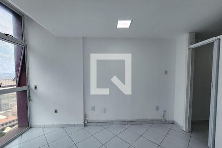 Quarto de apartamento à venda com 1 quarto, 30m² em Centro, Rio de Janeiro