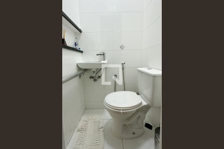 Apartamento à venda com 112m², 3 quartos e sem vagaBanheiro da Suíte