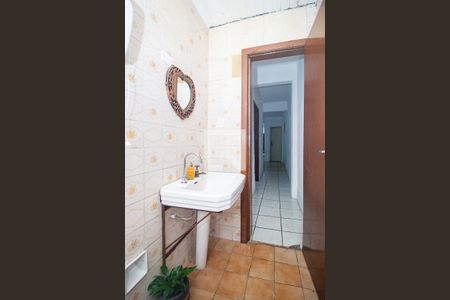 Casa à venda com 290m², 6 quartos e 3 vagasBanheiro