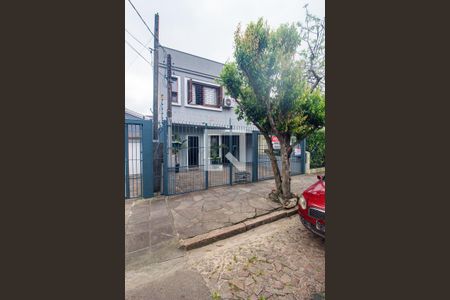 Casa à venda com 290m², 6 quartos e 3 vagasFachada