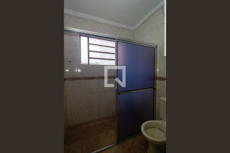 Casa à venda com 290m², 6 quartos e 3 vagasBanheiro 2