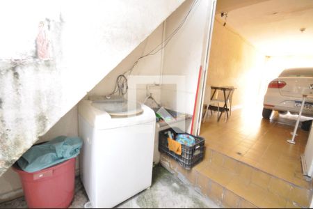 Casa à venda com 220m², 5 quartos e 2 vagasÁrea de Serviço 2