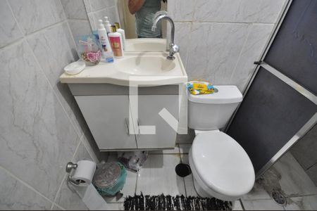 Casa à venda com 220m², 5 quartos e 2 vagasBanheiro 3