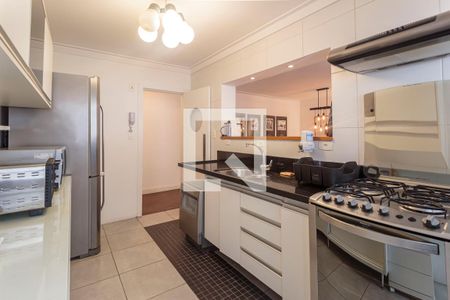 Apartamento para alugar com 100m², 2 quartos e 1 vaga Apartamento para alugar com 100m², 2 quartos e 1 vagaCozinha